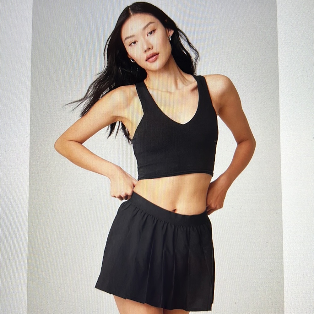 Alo Yoga Real Bra Tank - BLACK - LARGE (L)